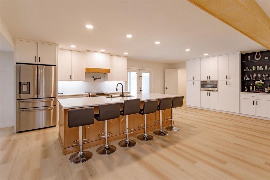 Photo of 2010 Lakeville Road N, Apopka, FL 32703 (MLS # G5107867)