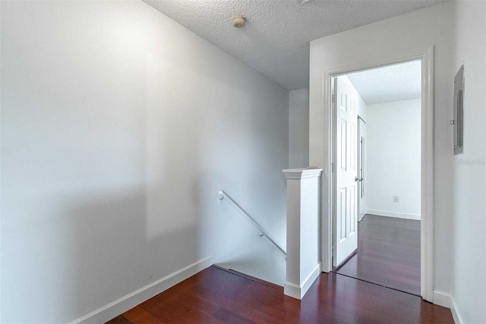 HIDDEN CREEK CONDO PH 06 - Residential