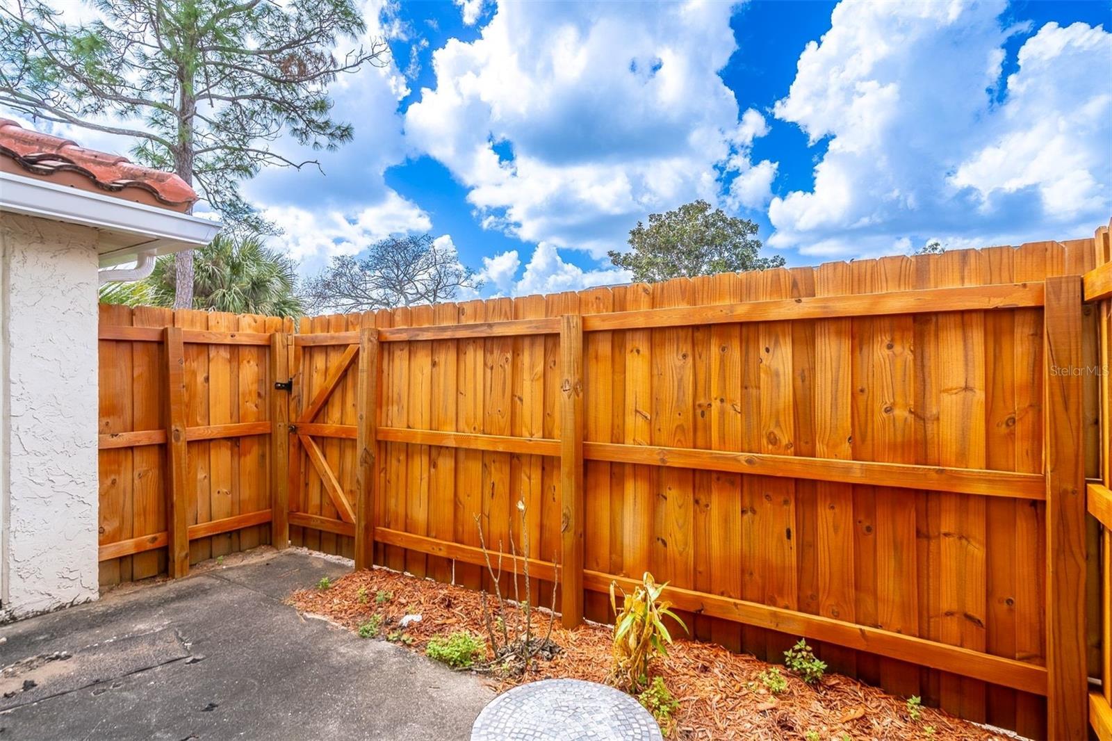 HIDDEN CREEK CONDO PH 06 - Residential