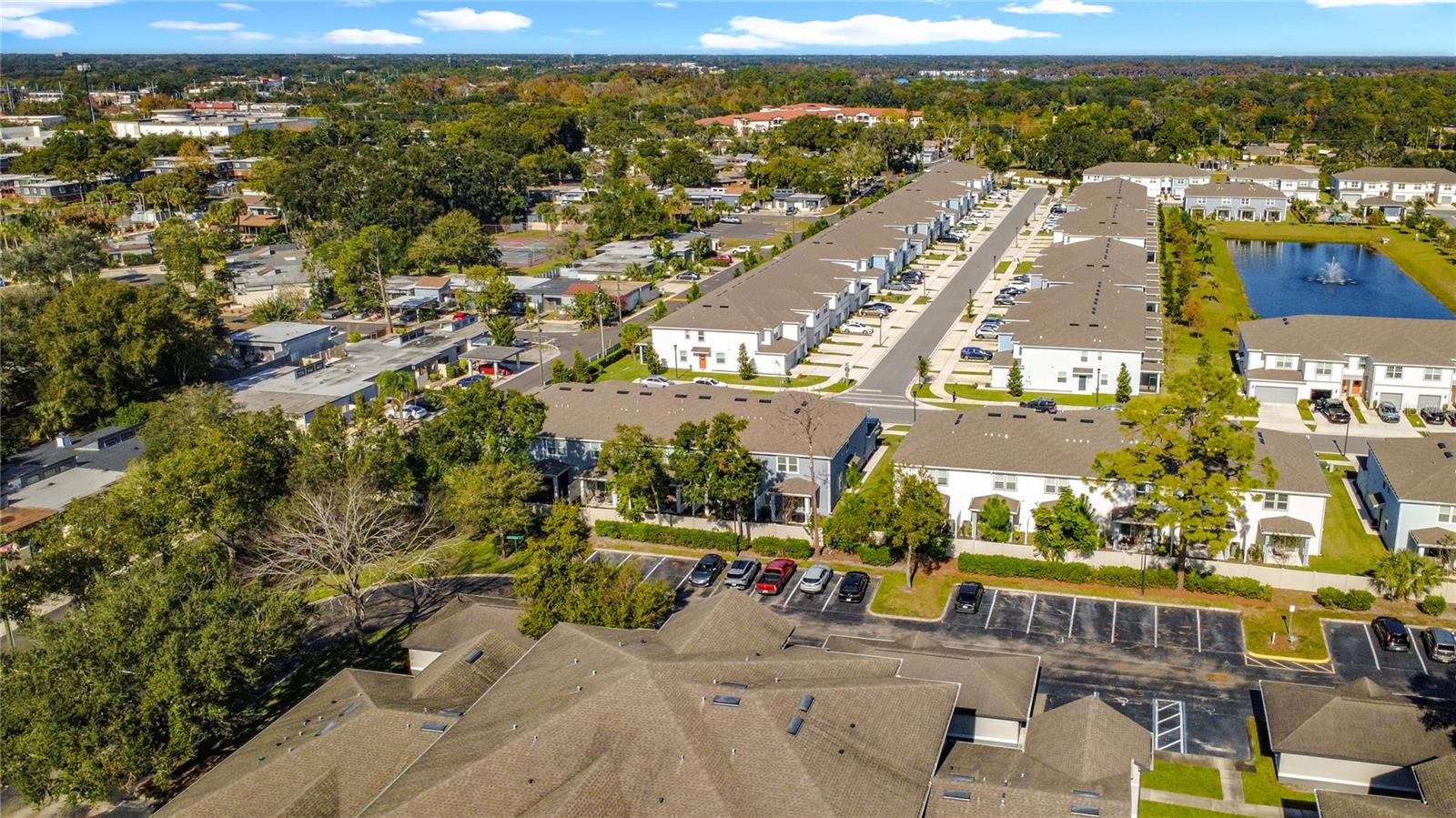 GRAYSON SQUARE - Residential