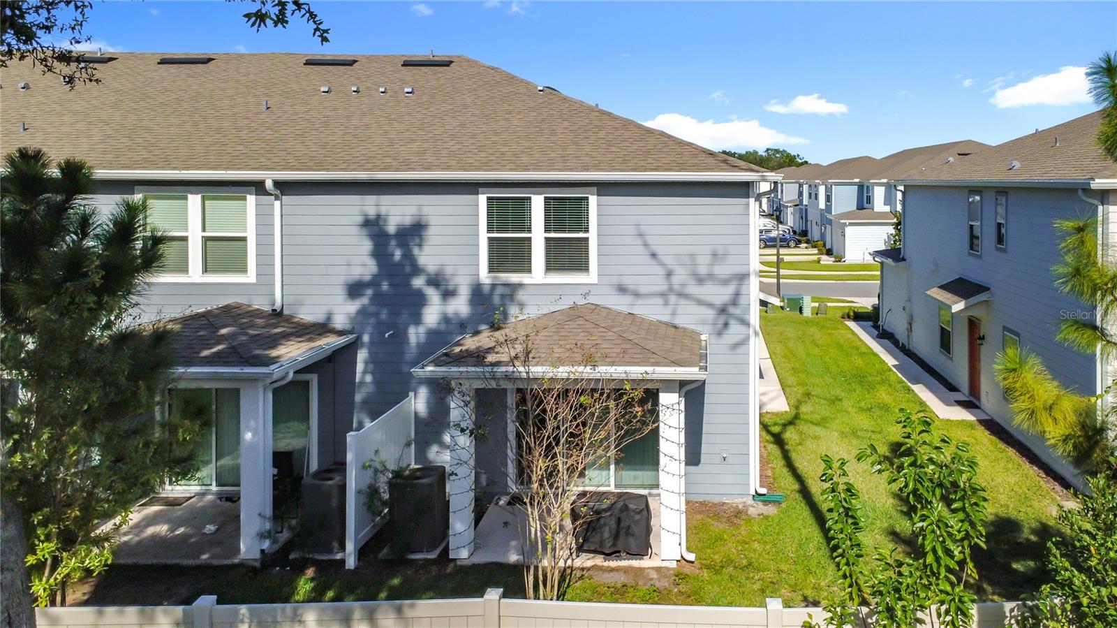 GRAYSON SQUARE - Residential