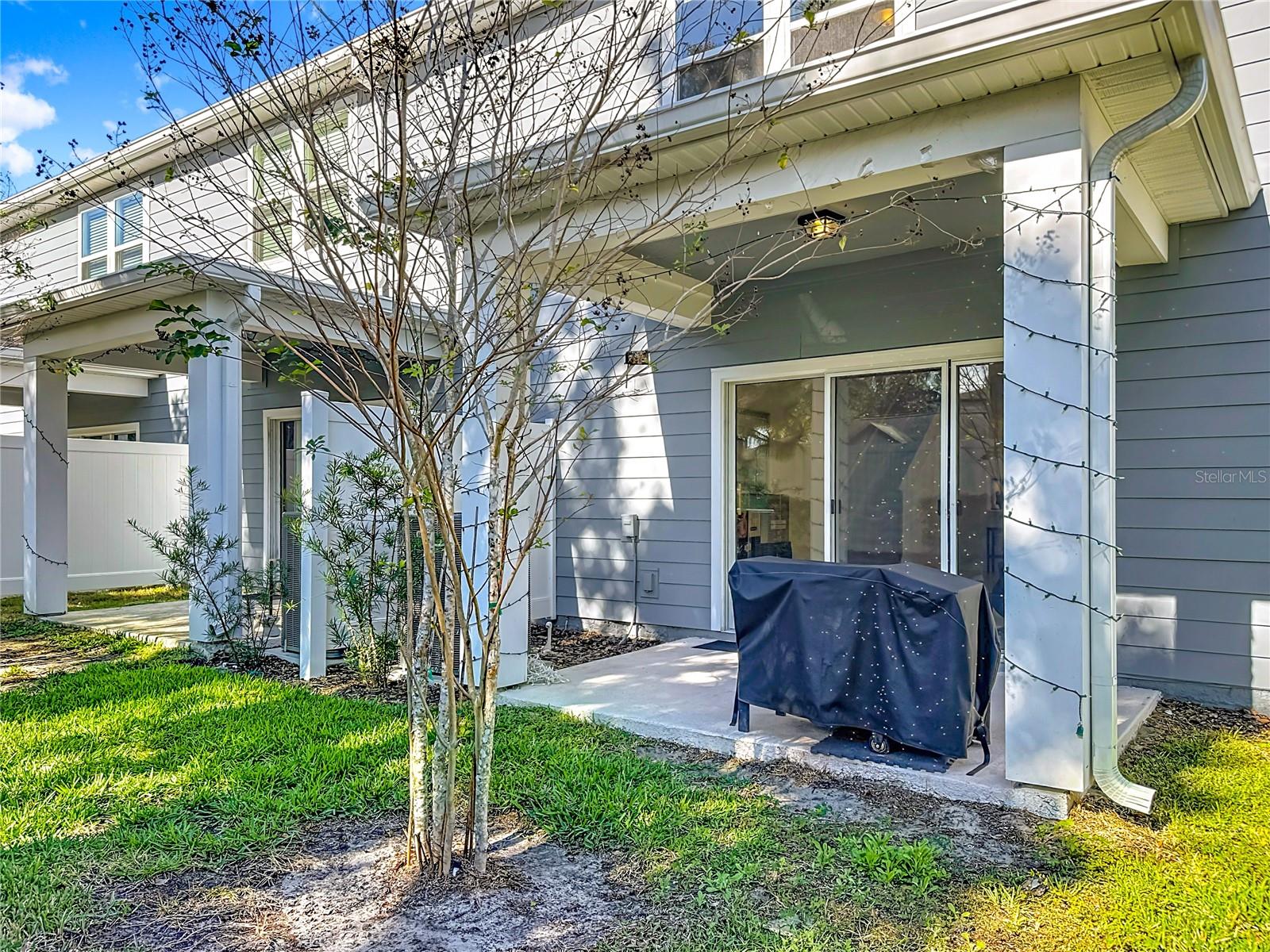 GRAYSON SQUARE - Residential