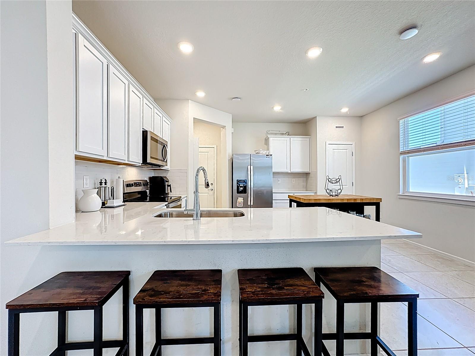 GRAYSON SQUARE - Residential