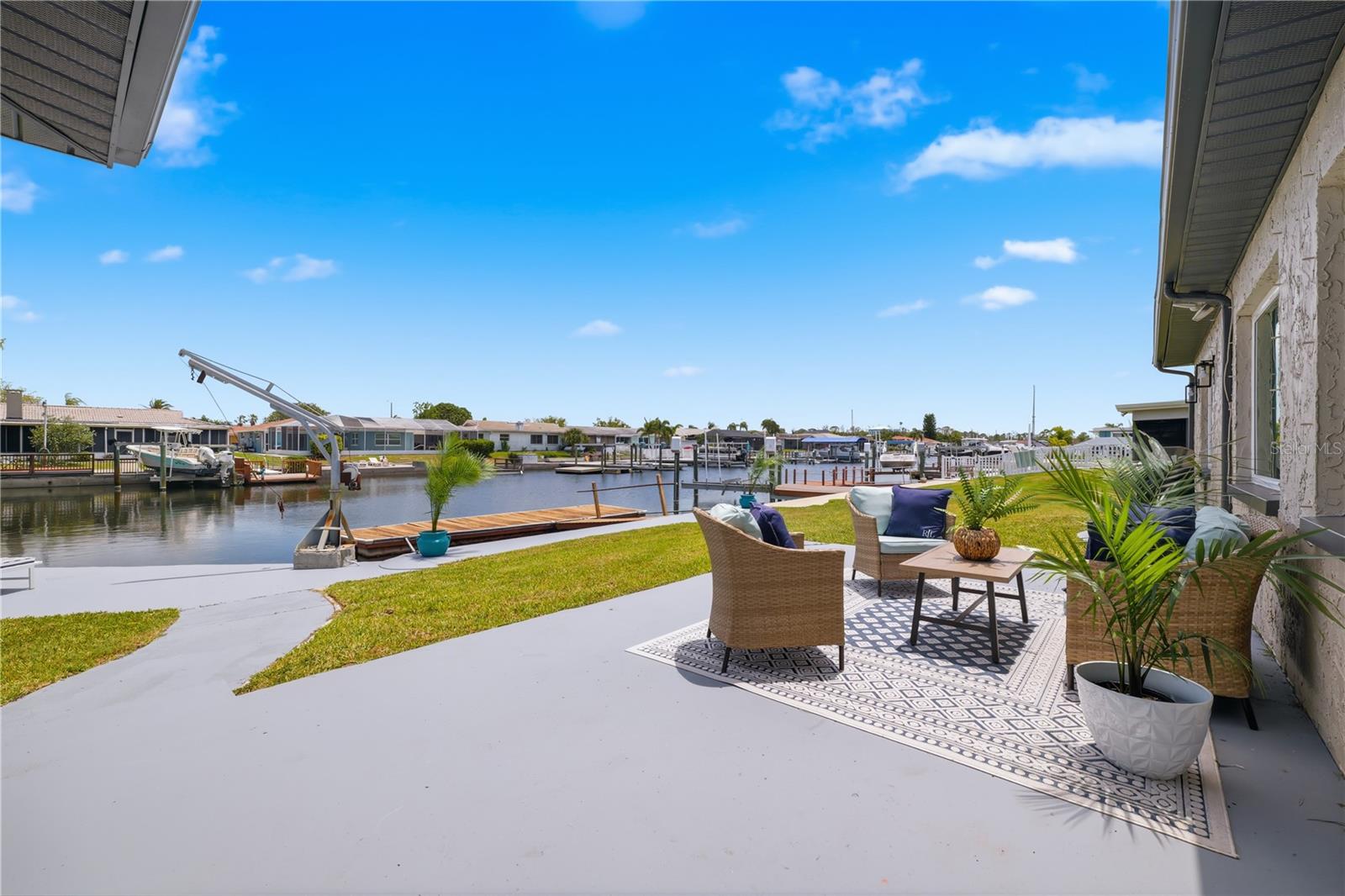 FLOR A MAR - Residential