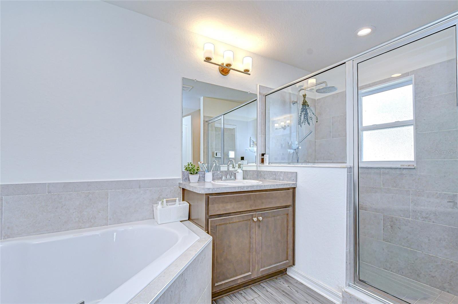 LINDEN TRACE - Residential