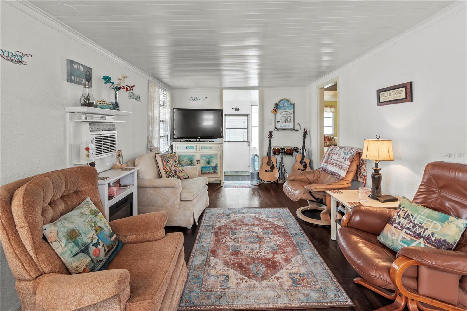 DE SOTO COMMUNITY UNIT ONE - Residential