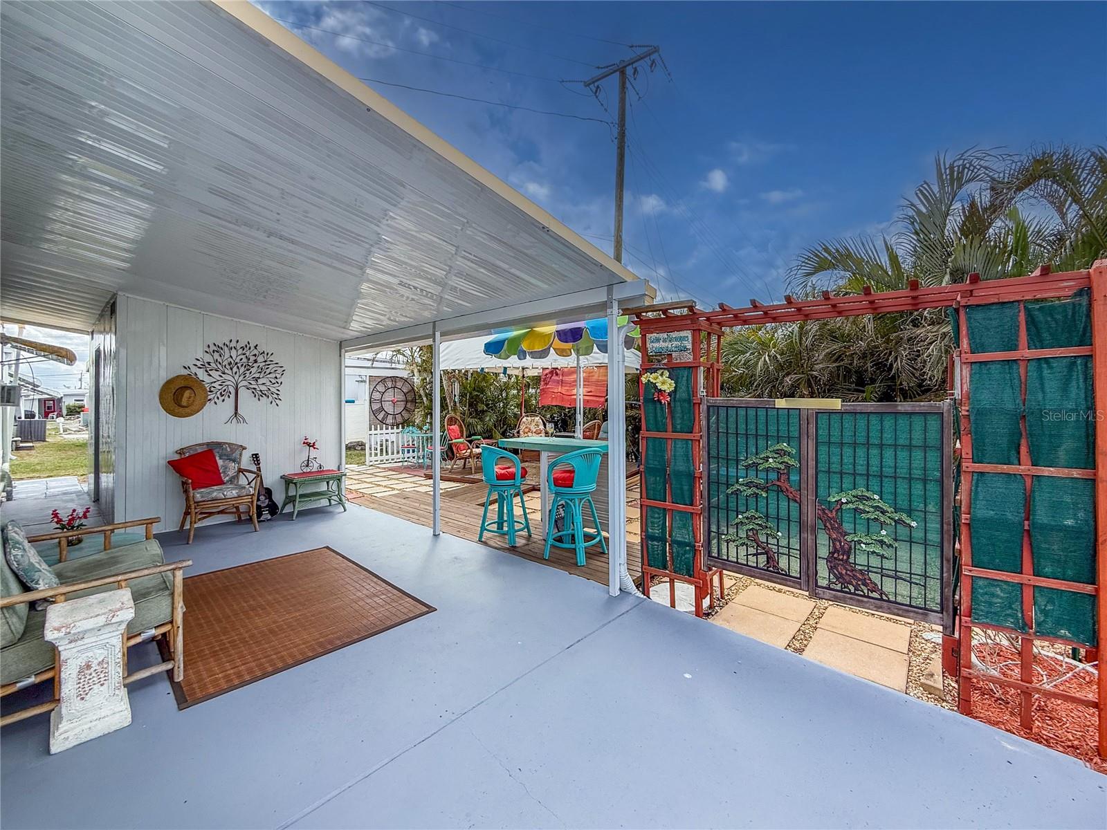 DE SOTO COMMUNITY UNIT ONE - Residential