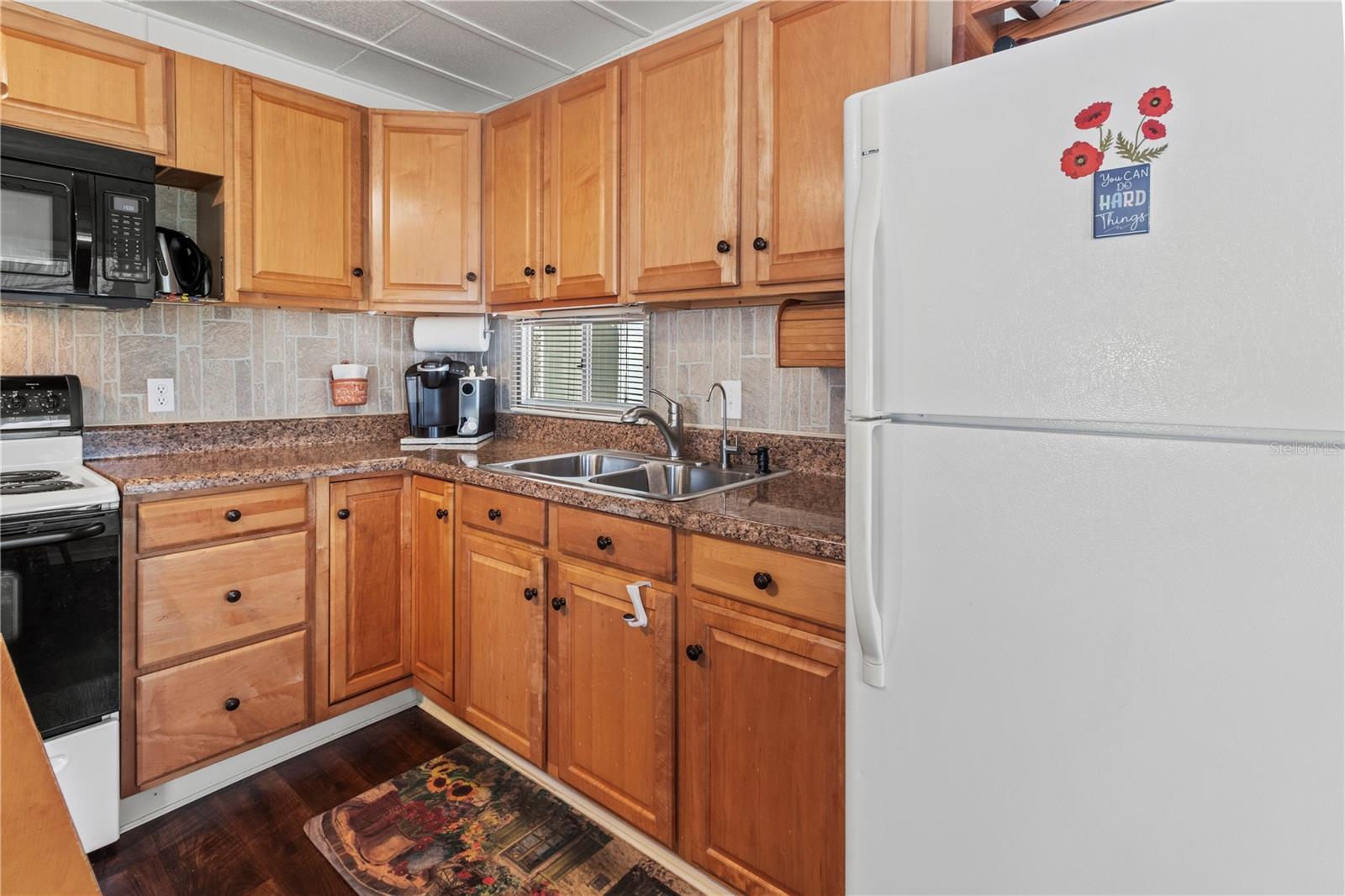 DE SOTO COMMUNITY UNIT ONE - Residential