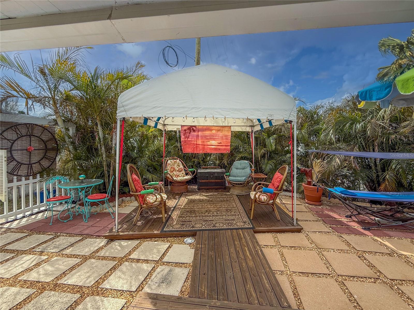 DE SOTO COMMUNITY UNIT ONE - Residential