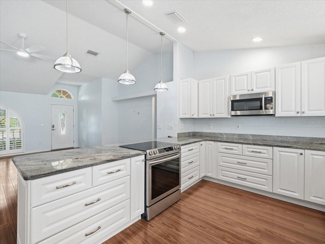 LYNNDALE SUB - Residential