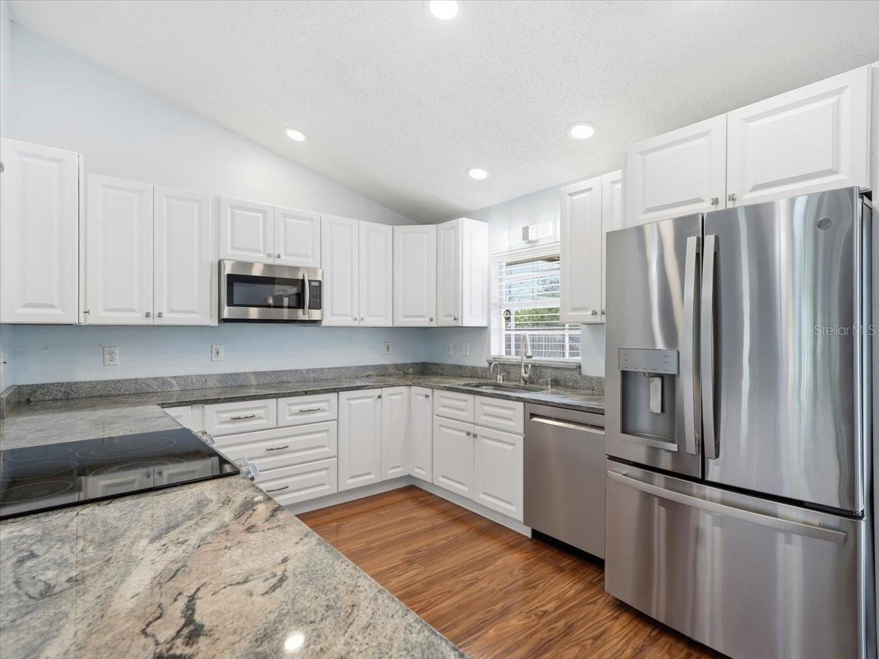 LYNNDALE SUB - Residential