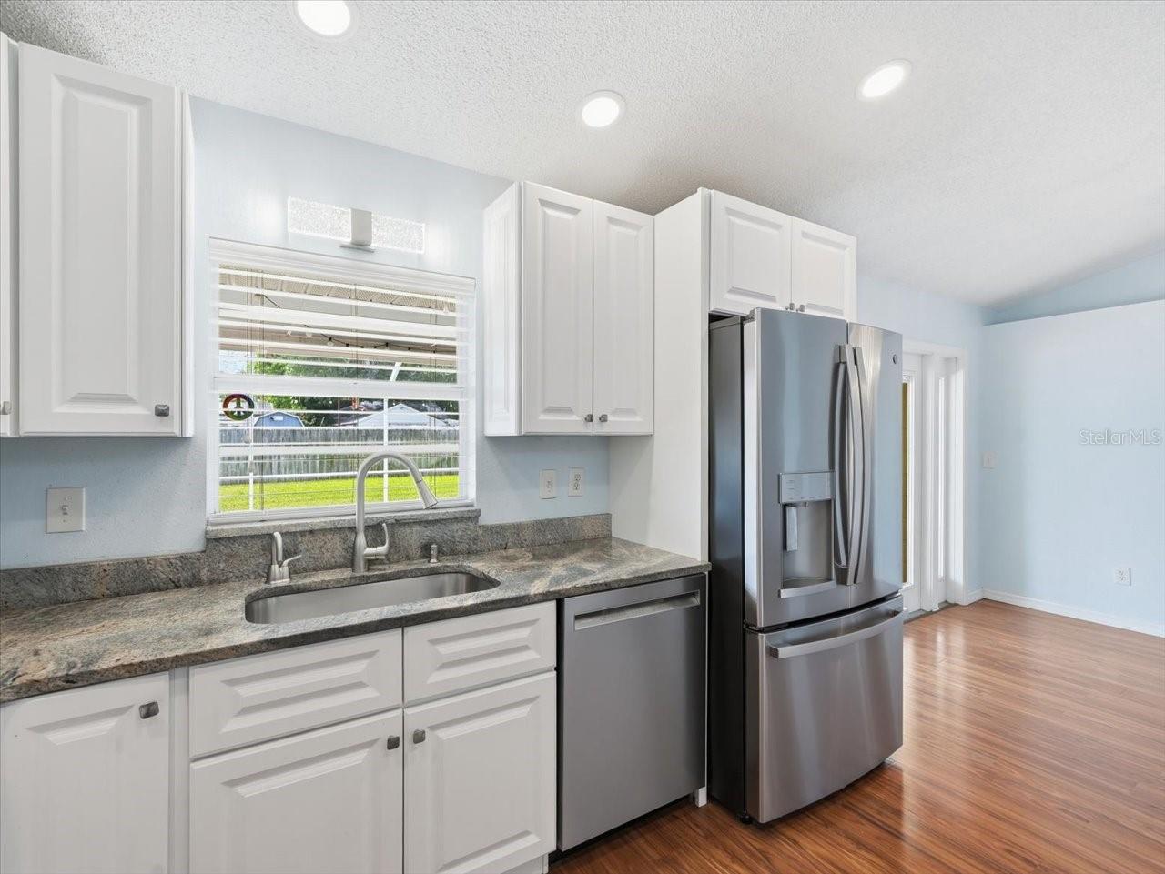 LYNNDALE SUB - Residential