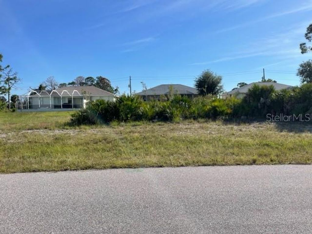 Photo of 41 Pennant Court, Placida, FL 33946 (MLS # C7482793)