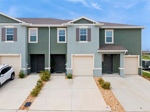 Photo of 1707 Wooden Street, Davenport, FL 33837 (MLS # O6428108)