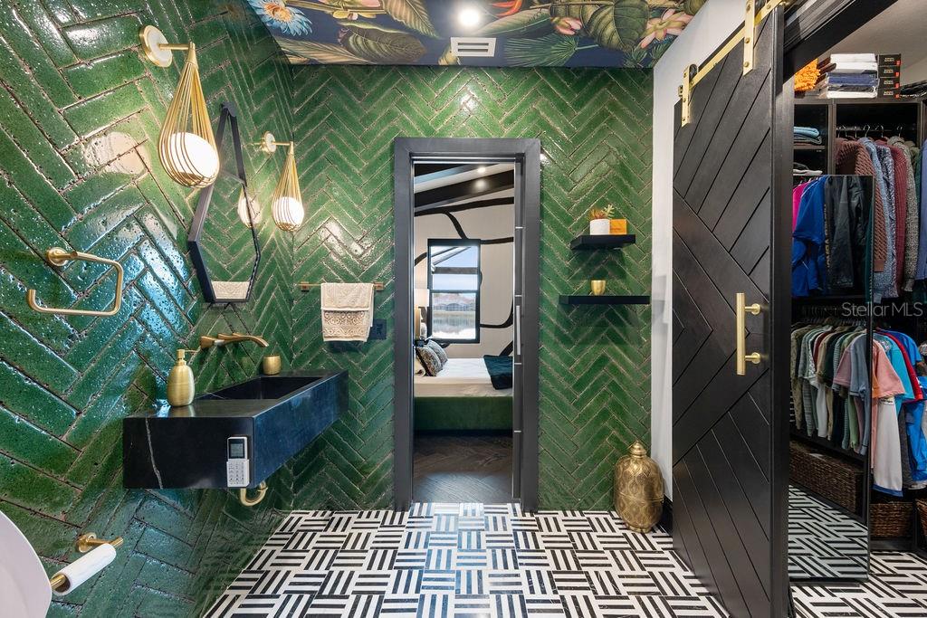 WATERVIEW TWNHMS SEC 02 - Residential