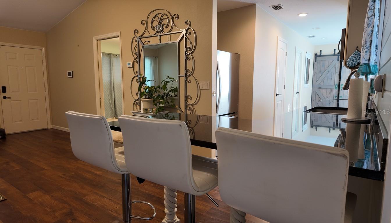 SOUTH VENICE - Residential Lease