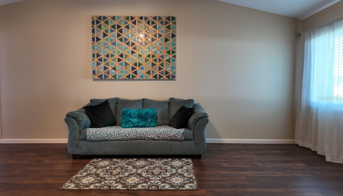 SOUTH VENICE - Residential Lease