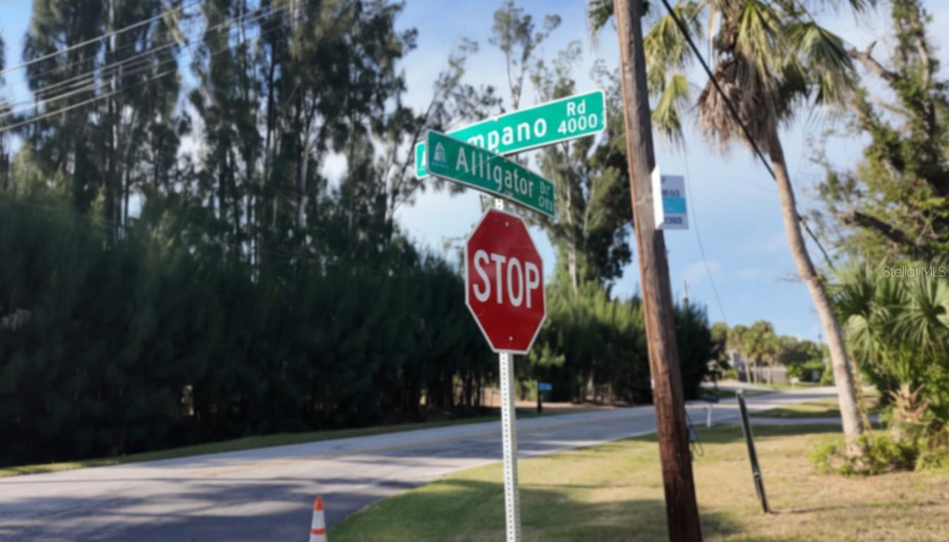 SOUTH VENICE - Residential Lease