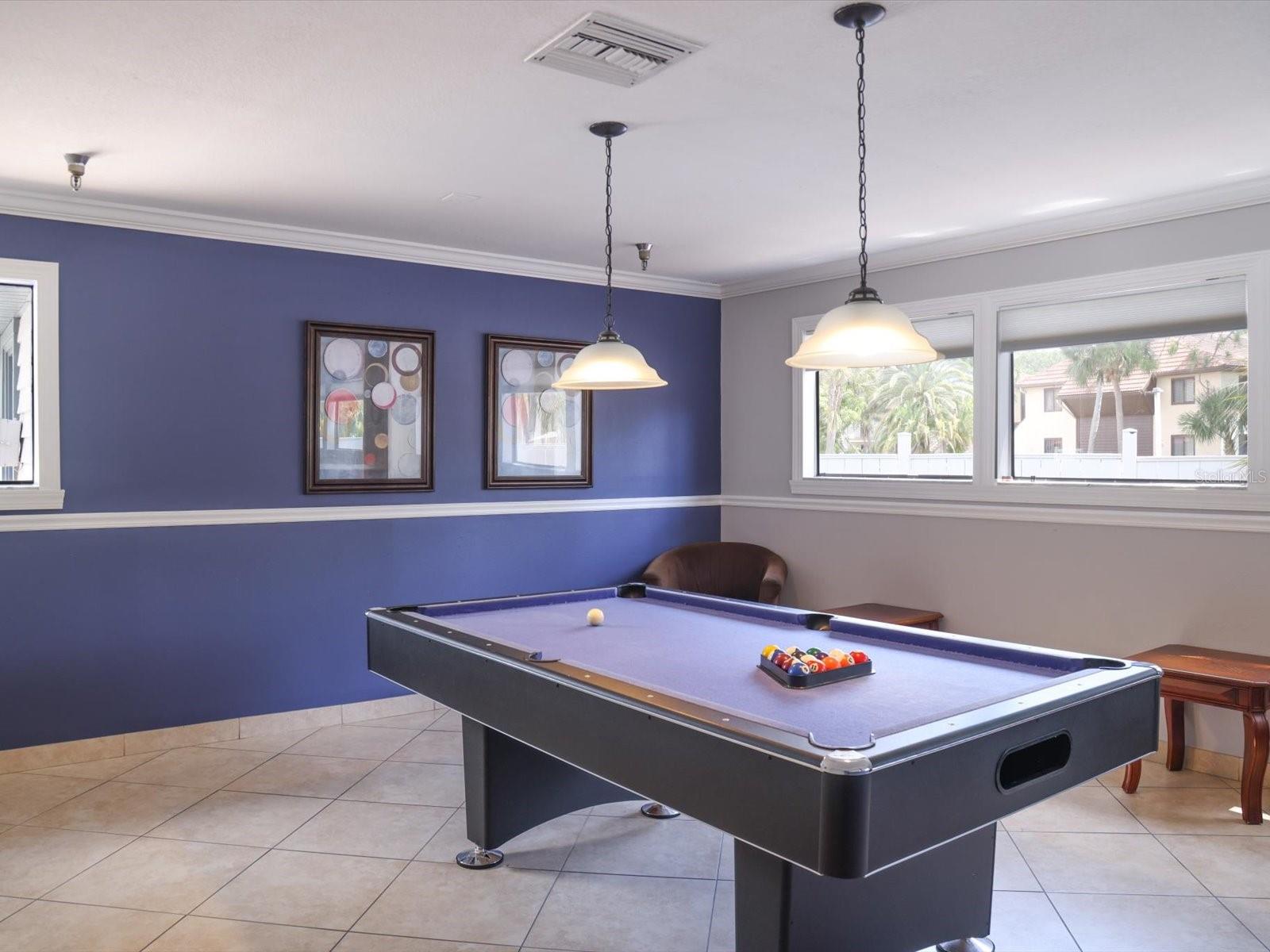 SHOREWALK BATH & TENNIS CLB 7&8 - Residential