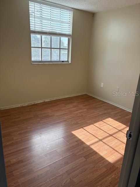 RUSSELL WOOD CONDO - Residential Lease