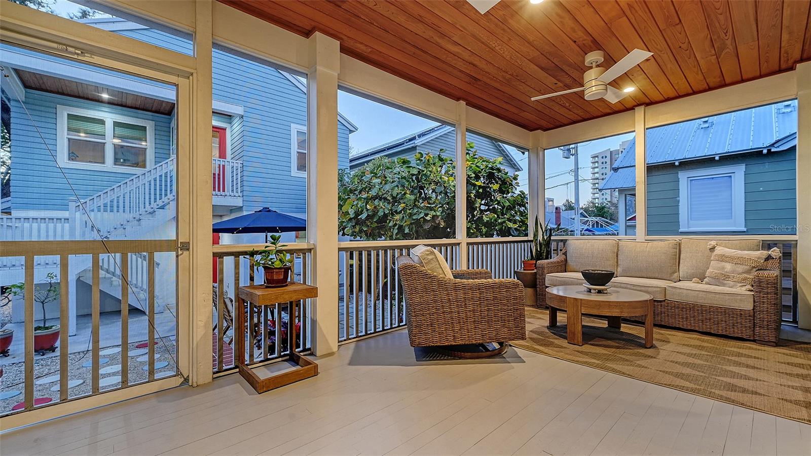 LAUREL PARK - Residential