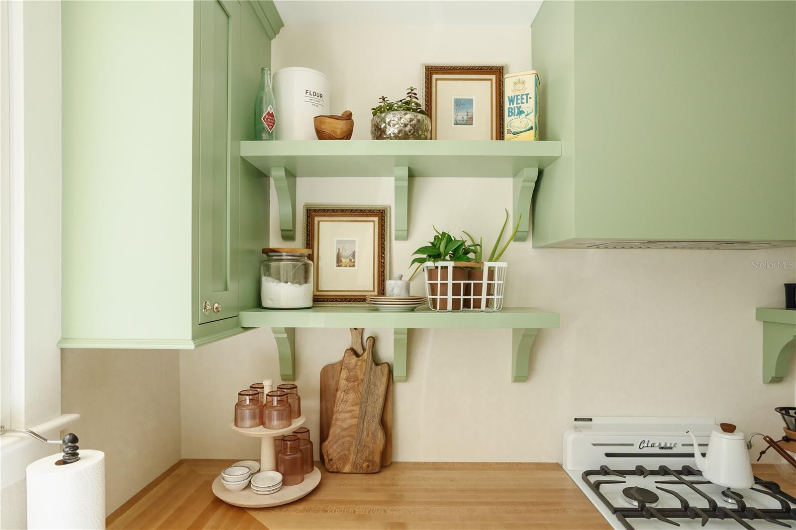 LAUREL PARK - Residential