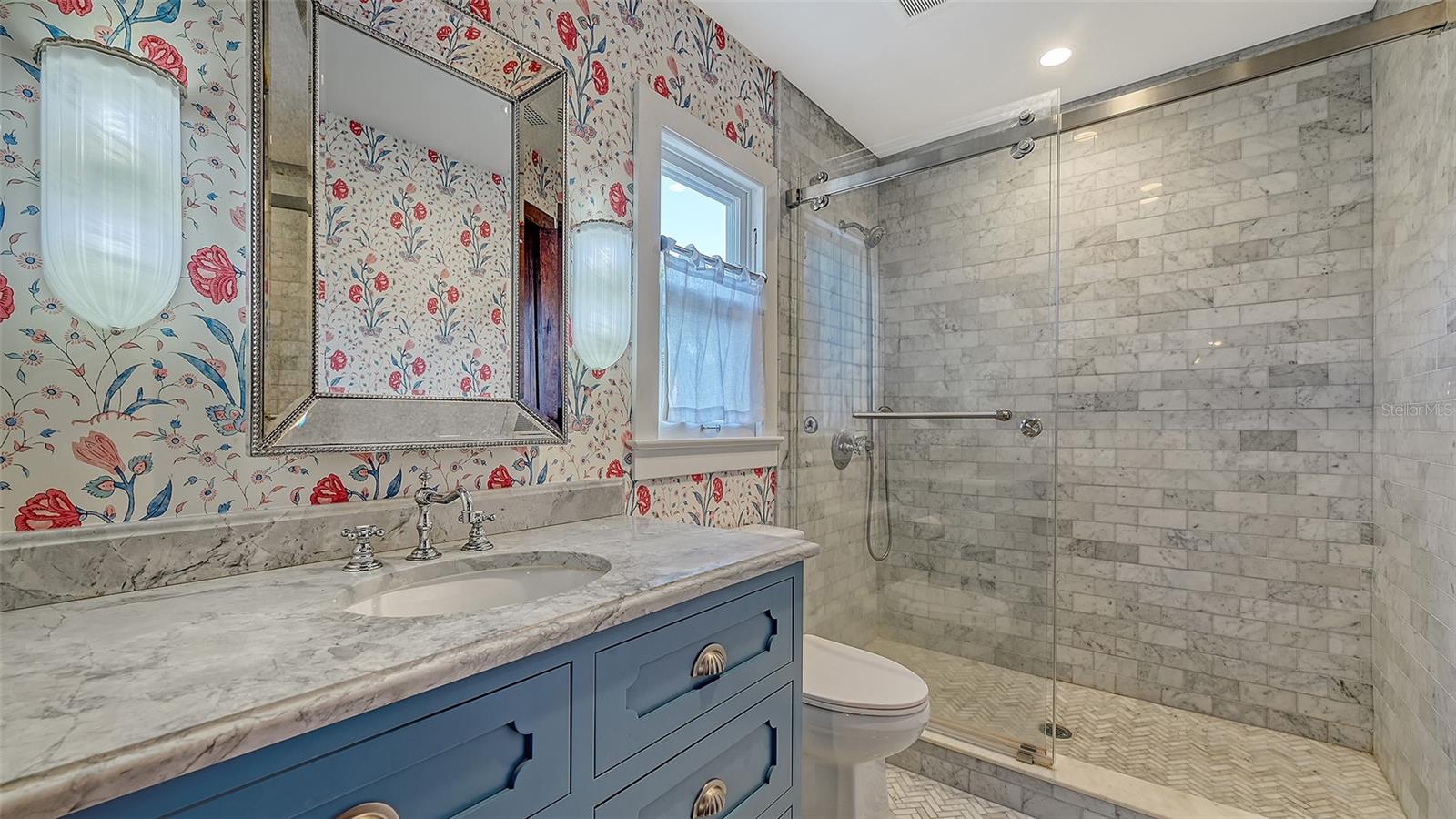 LAUREL PARK - Residential