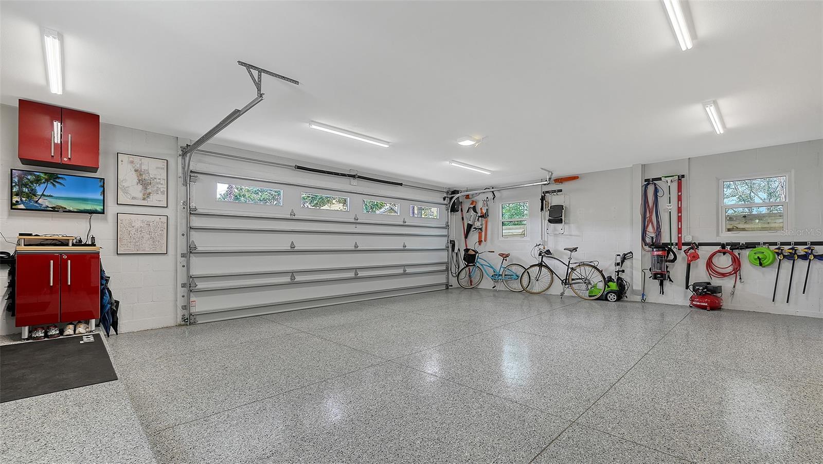 LAUREL PARK - Residential