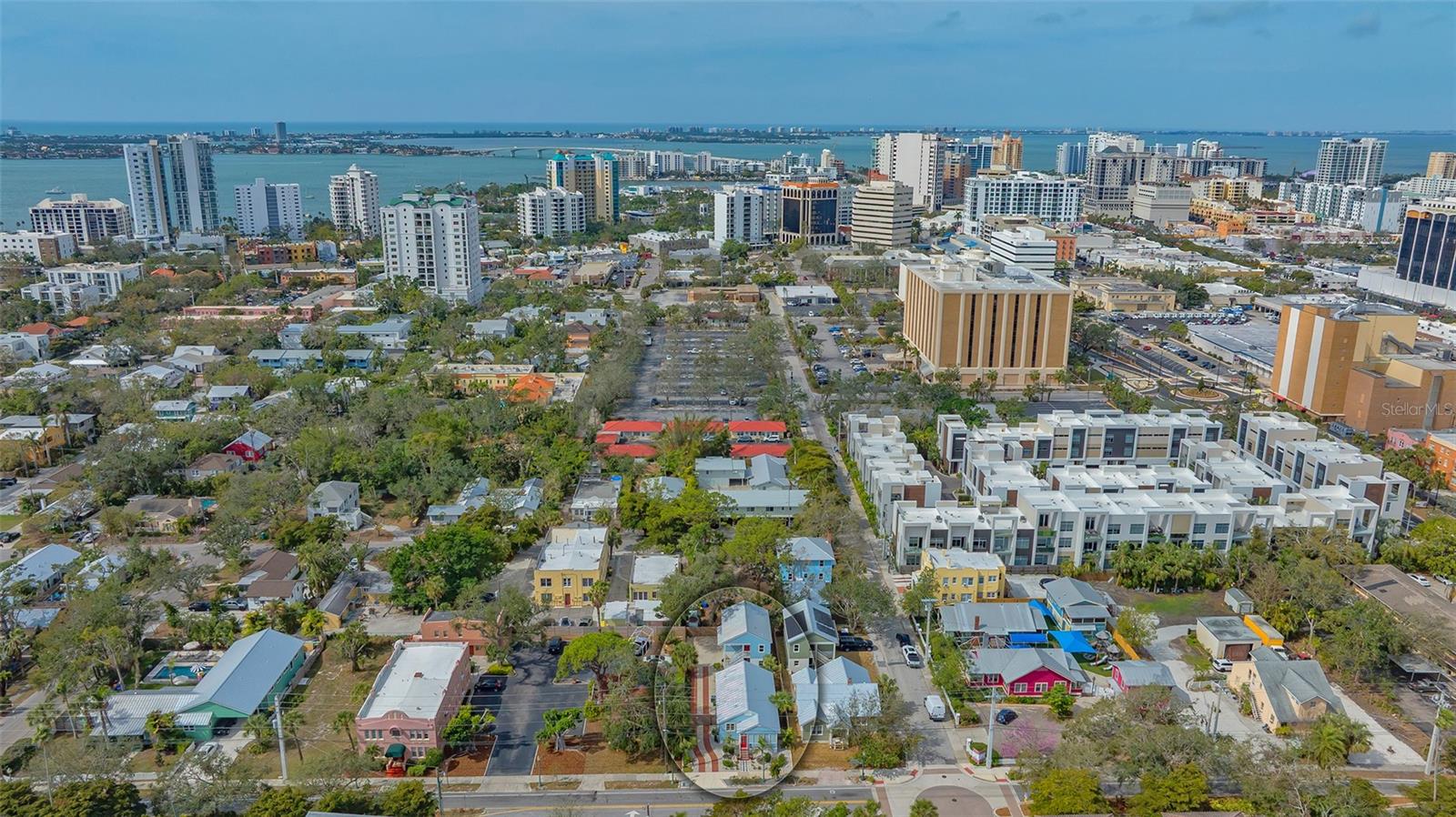 LAUREL PARK - Residential