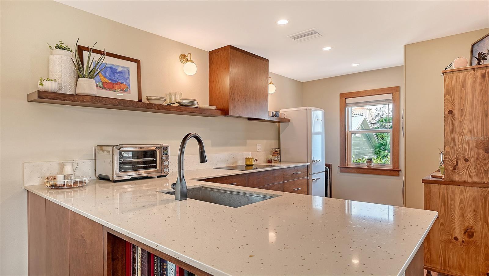 LAUREL PARK - Residential