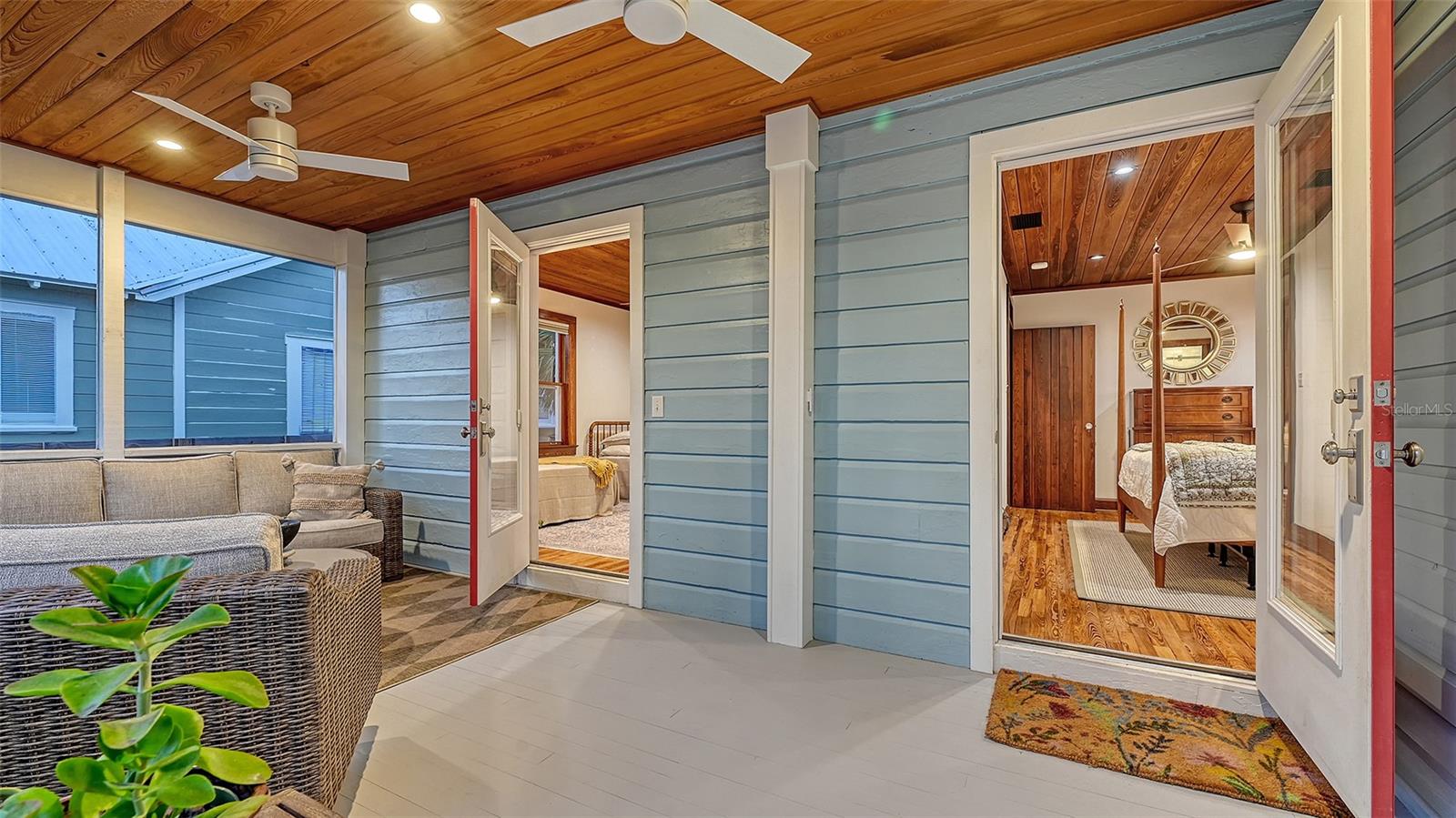 LAUREL PARK - Residential