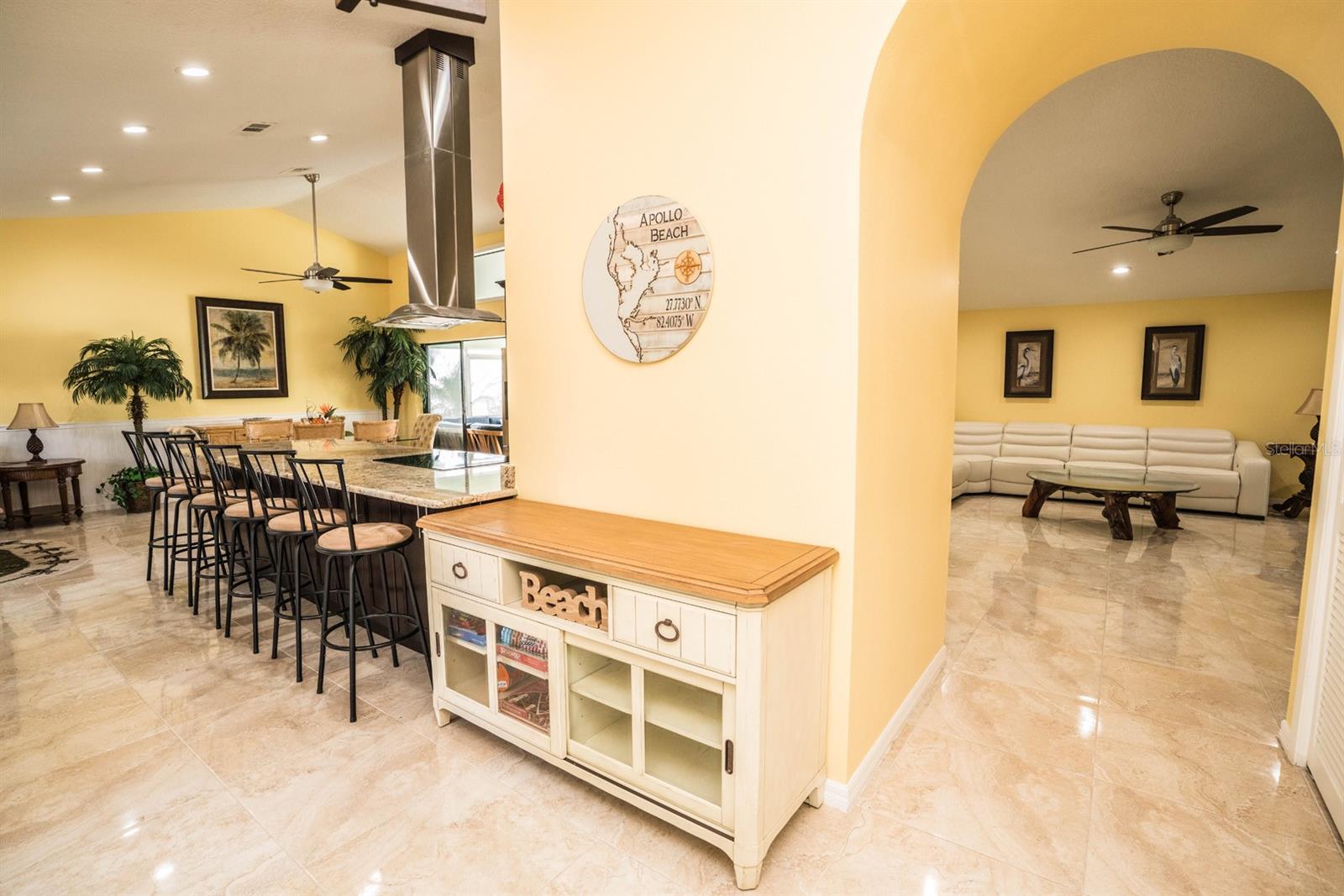 APOLLO BEACH UNIT SIX - Residential