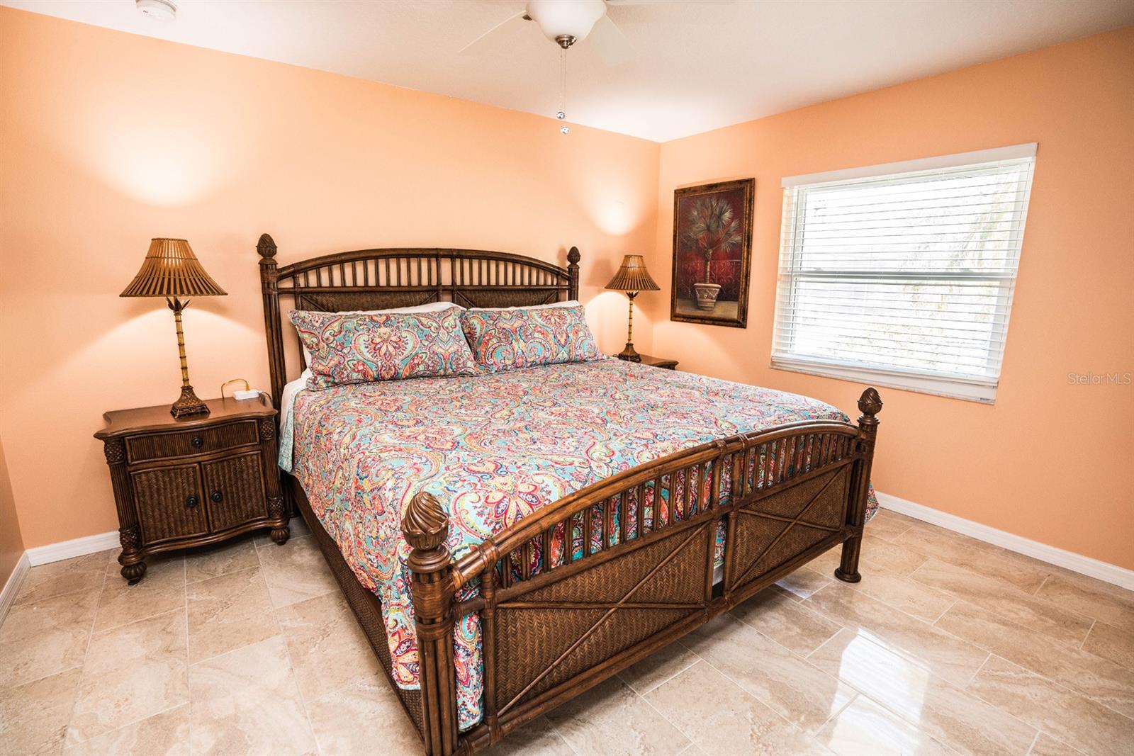 APOLLO BEACH UNIT SIX - Residential