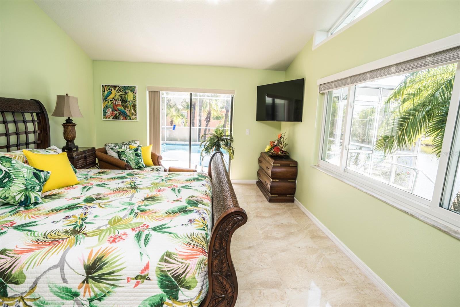 APOLLO BEACH UNIT SIX - Residential