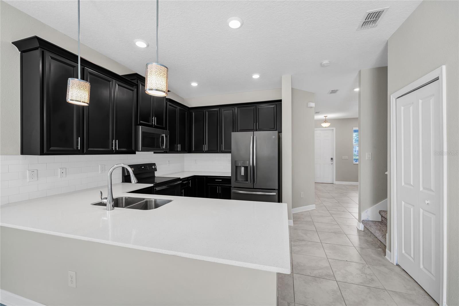 STOREY LAKE TR K - Residential