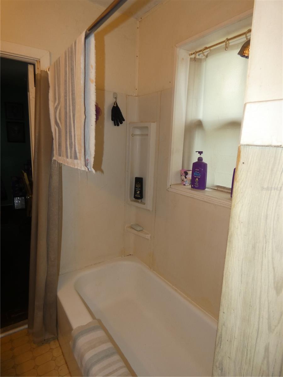 CITY OF NEW PORT RICHEY- SEE LEGAL! - Residential