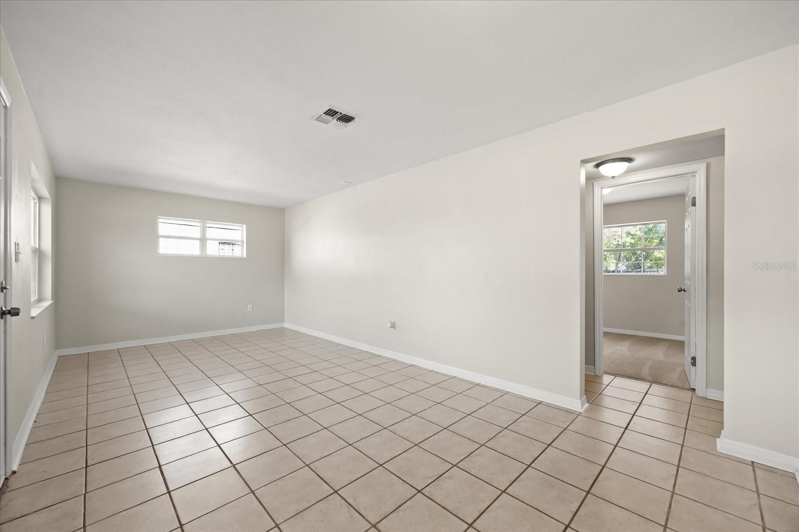 EVANS VILLAGE - Residential