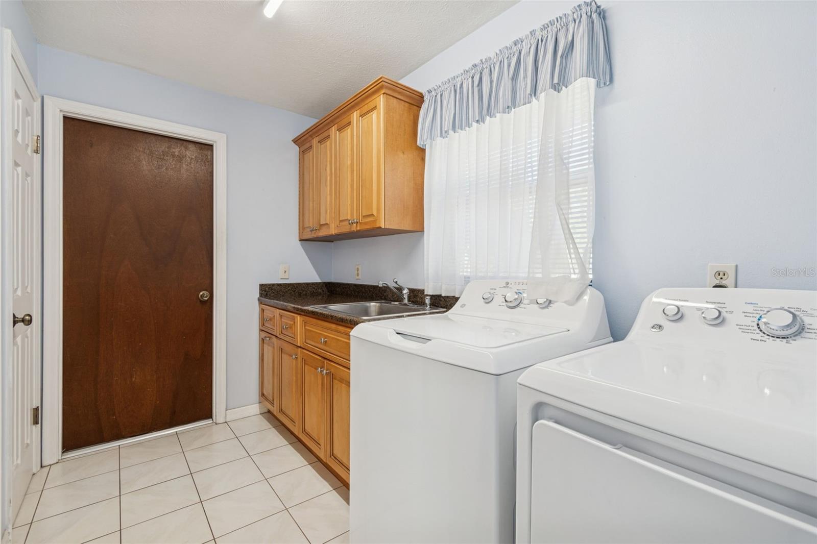 TEMPLE HILLS UNIT 1 - Residential