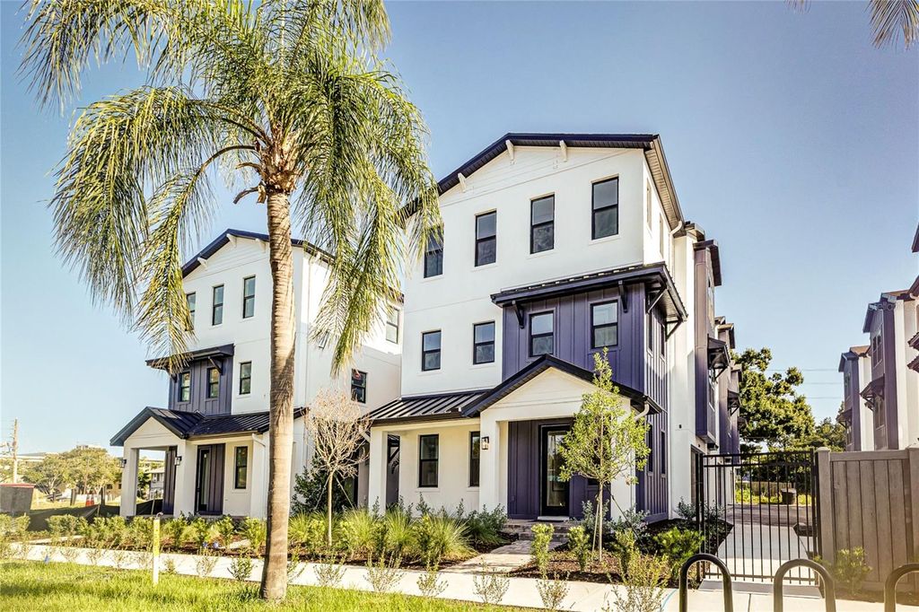 Photo of 3009 1st Avenue N, St Petersburg, FL 33713 (MLS # TB8523256)