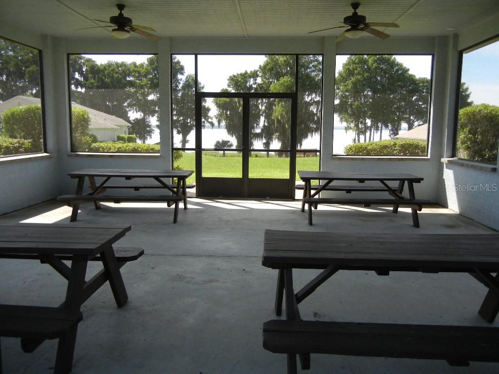 ROYAL HARBOR - Residential