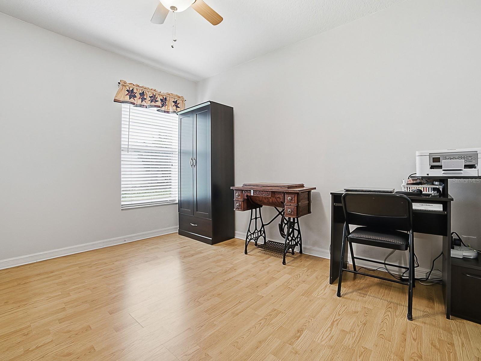 ROYAL HARBOR - Residential