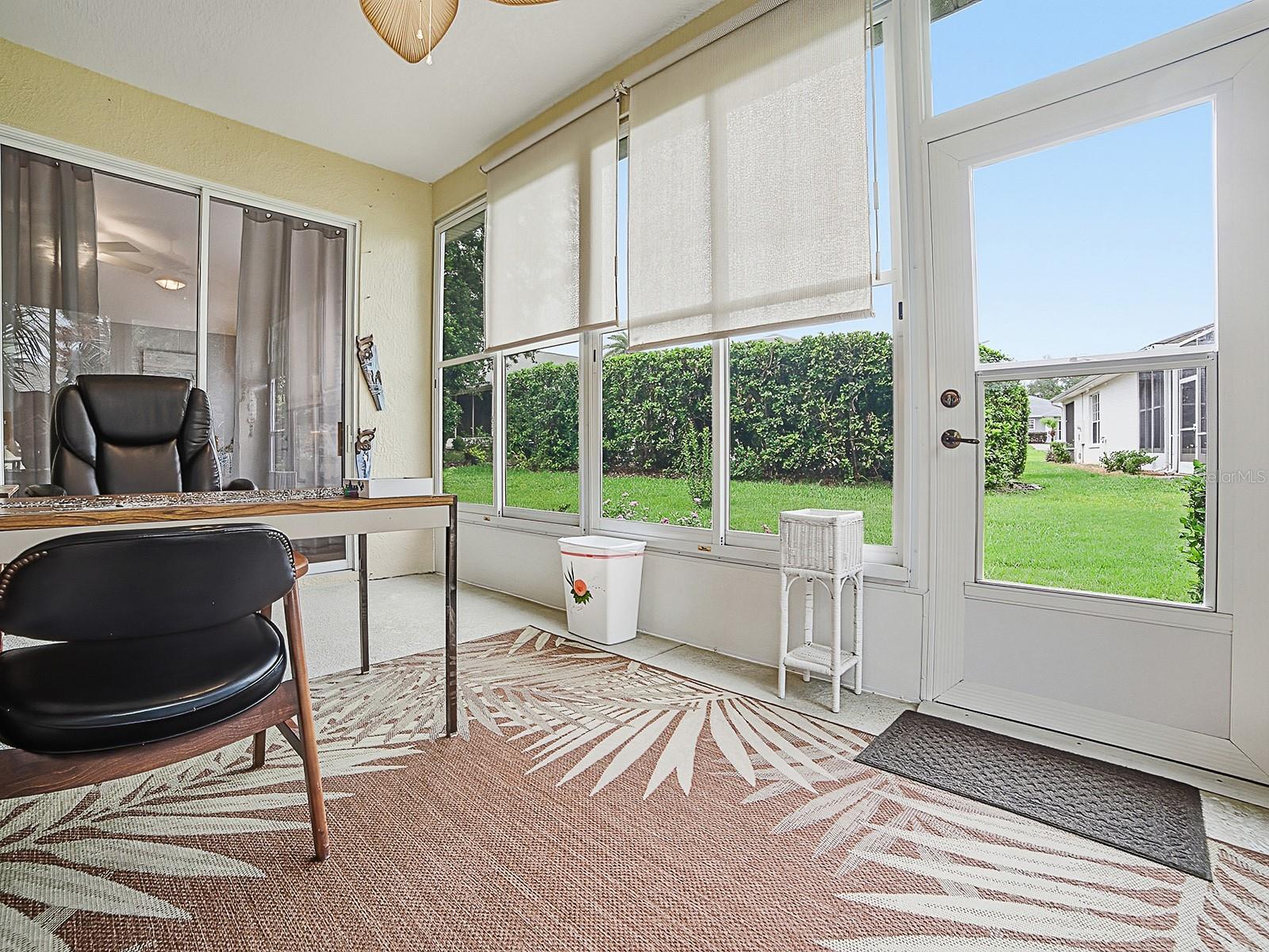 ROYAL HARBOR - Residential