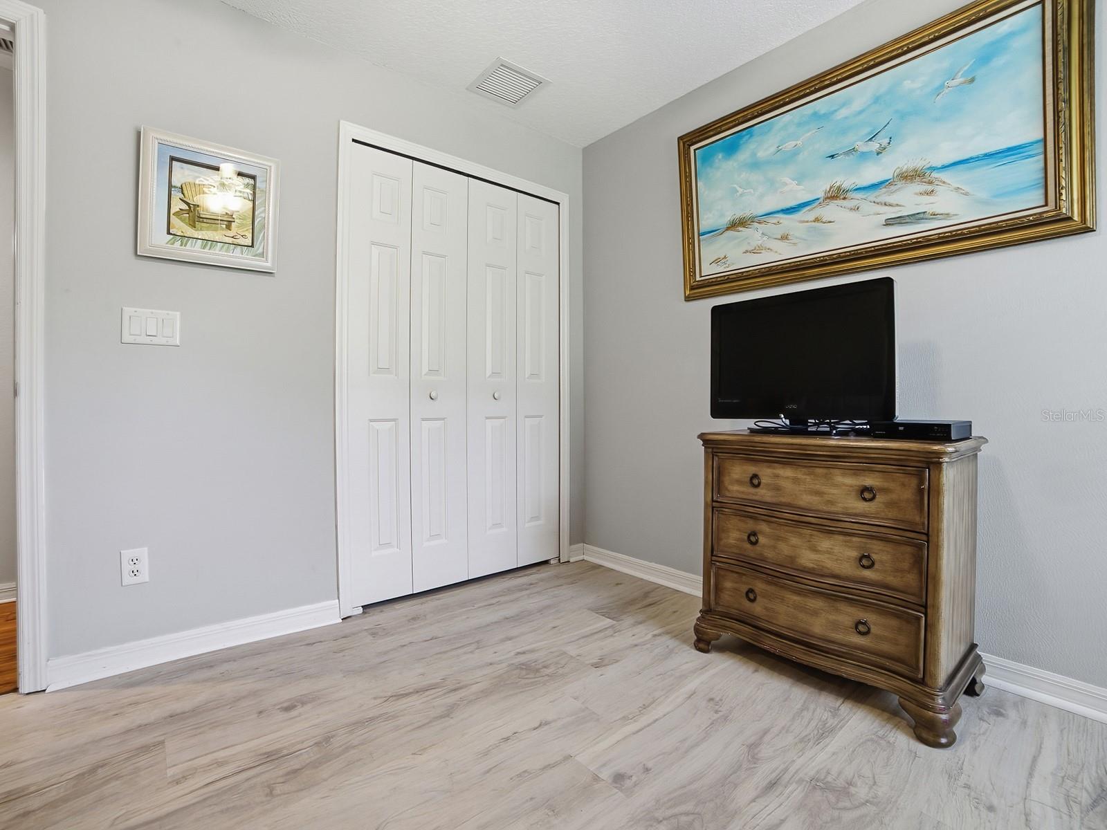 ROYAL HARBOR - Residential