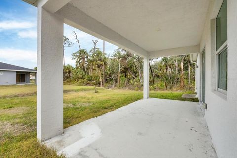 A home in PORT CHARLOTTE