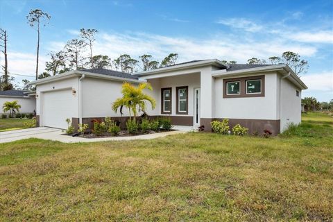 A home in PORT CHARLOTTE