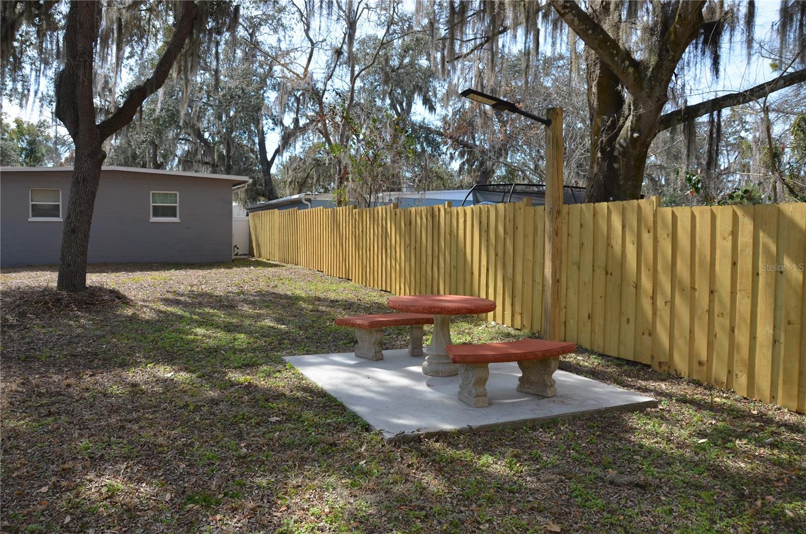 LEESBURG OAK CREST - Residential