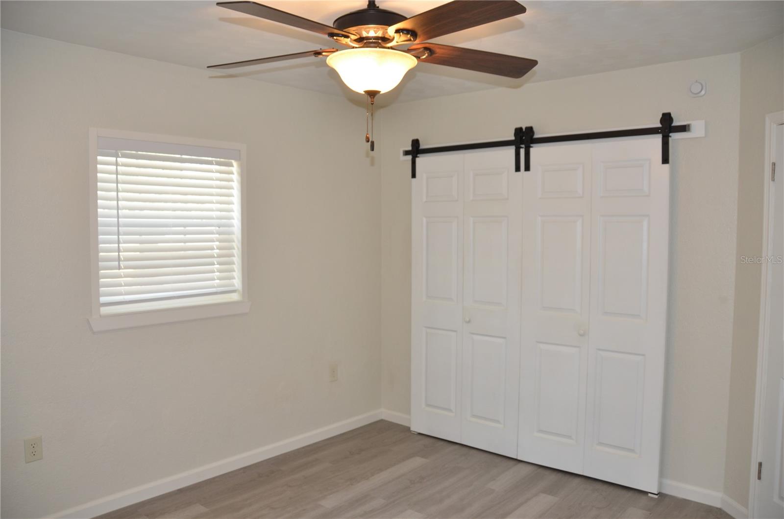 LEESBURG OAK CREST - Residential