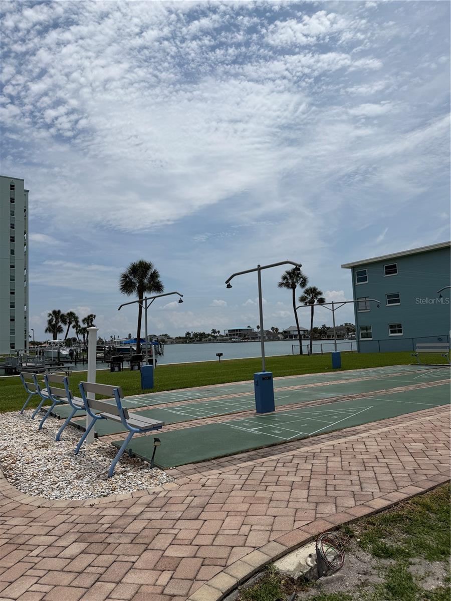 SYLVETTE CONDO - Residential