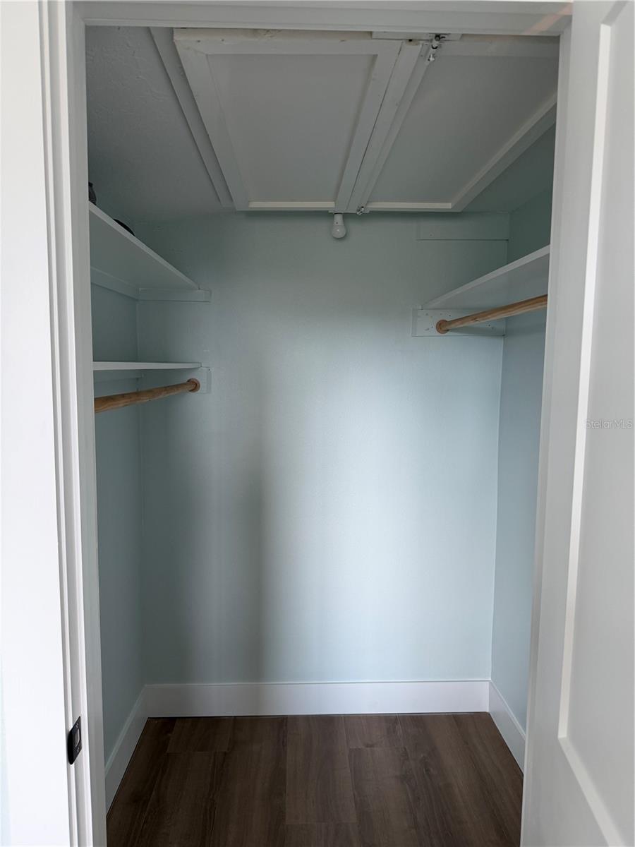 SYLVETTE CONDO - Residential