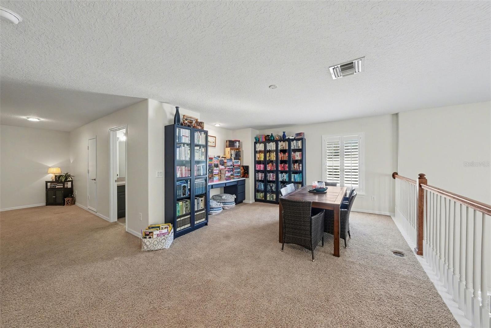 LAKES OF WELLINGTON PH I - Residential